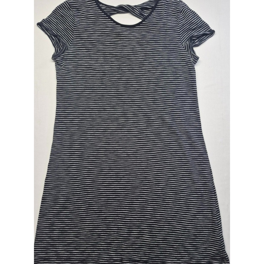 Gapβ women's black/white stripped twist-back short sleeve t-shirt dress sz. S